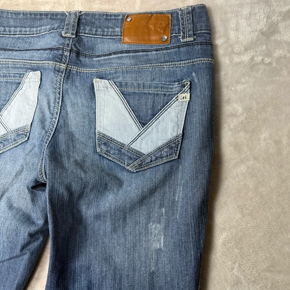 L.e.i. Y2K Low Rise Flare Jeans | Patchwork Back Pockets | Size 13